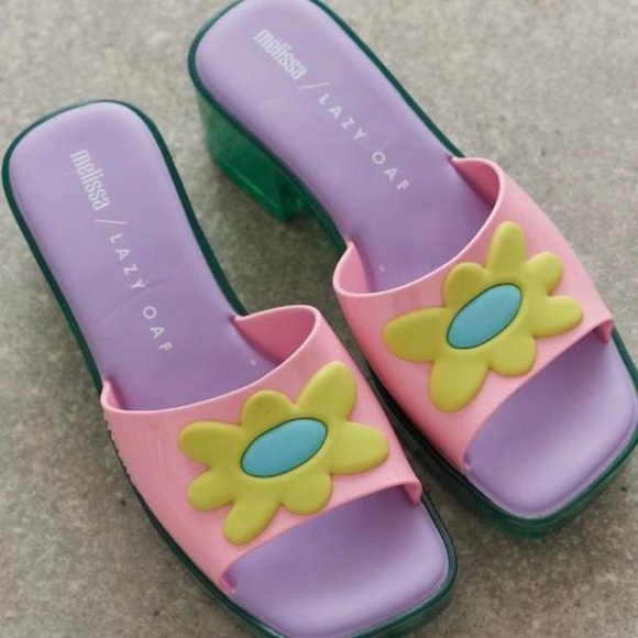 [SOLD] Melissa x Lazy Oaf sandals - Picture 6 of 6